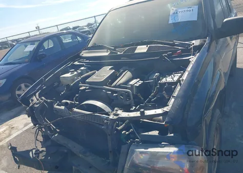 2004 Chevrolet Trailblazer Ls из США, поврежденный, VIN 1GNDS13S042192746